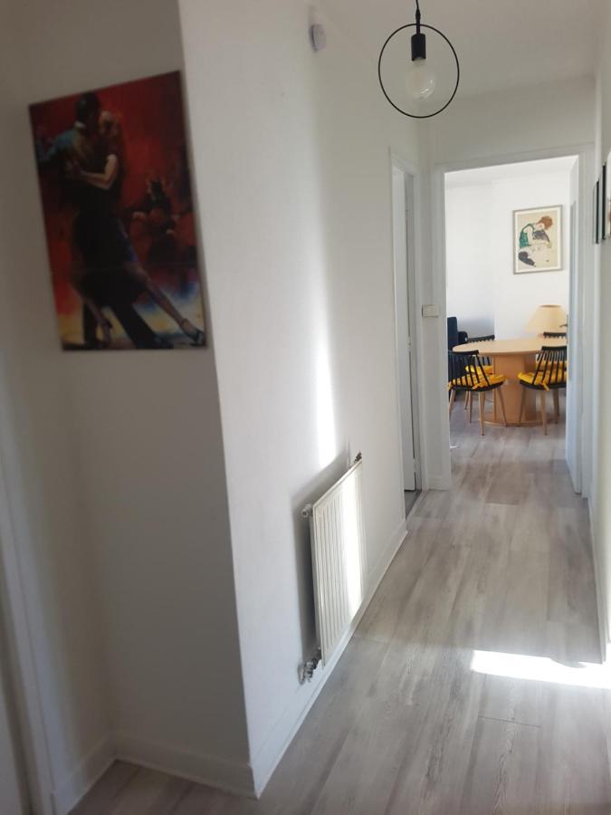 Logement Entier - Appartement T4 Hypercentre Dans Une Rue Calme - Stationnement Gratuit Tarbes Buitenkant foto
