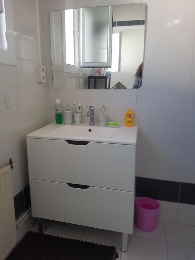 Logement Entier - Appartement T4 Hypercentre Dans Une Rue Calme - Stationnement Gratuit Tarbes Buitenkant foto